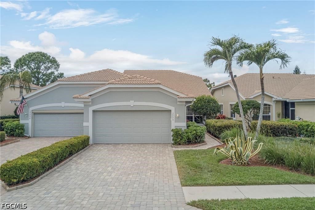 2226 Carnaby CT, Lehigh Acres, FL 33973