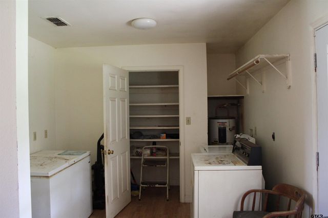 120 FM 2064 N, Jacksonville, TX 75766