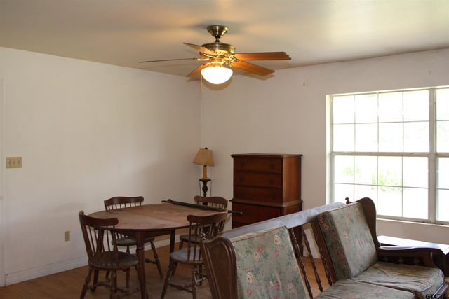 120 FM 2064 N, Jacksonville, TX 75766