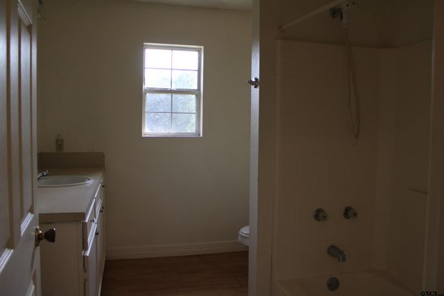 120 FM 2064 N, Jacksonville, TX 75766