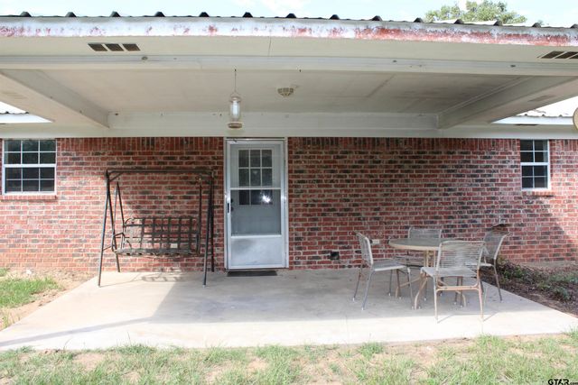120 FM 2064 N, Jacksonville, TX 75766