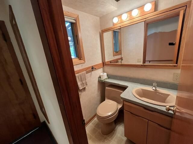 525 S 4th STREET E, Fort Atkinson, WI 53538