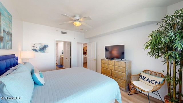 2230 Beach Drive, 1103, Gulfport, MS 39507