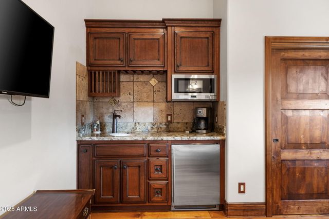 5350 W THREE FORKS Road, Prescott, AZ 86305