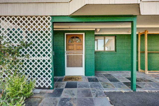 320 Gaerky Creek Road, Ashland, OR 97520