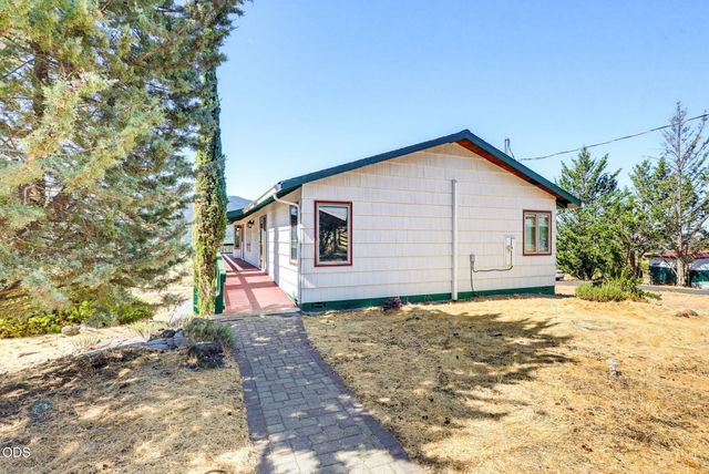 320 Gaerky Creek Road, Ashland, OR 97520