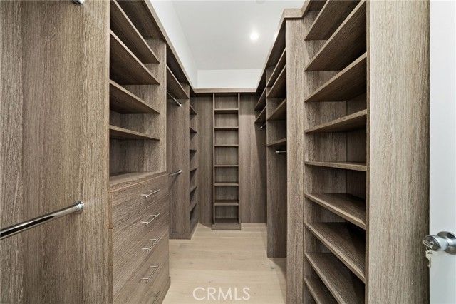 5153 W Redondo Court, Los Angeles, CA 90019