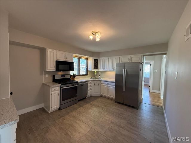 11015 Golf Crest Drive, St Louis, MO 63126