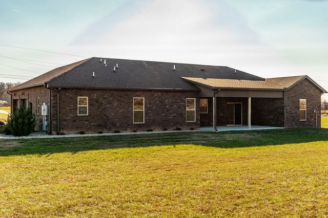 7728 Boyles Rd, White House, TN 37188