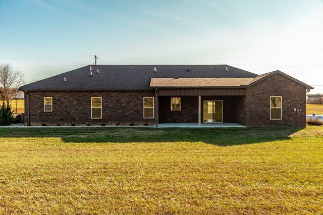 7728 Boyles Rd, White House, TN 37188
