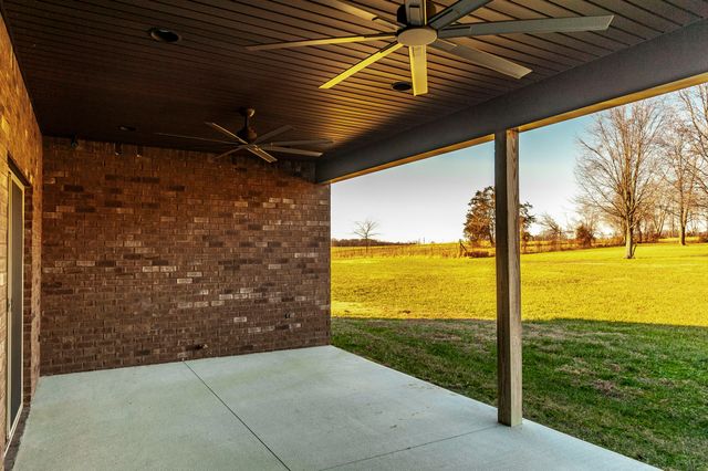 7728 Boyles Rd, White House, TN 37188