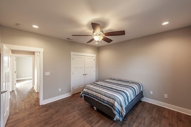 7728 Boyles Rd, White House, TN 37188