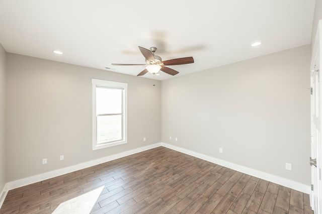 7728 Boyles Rd, White House, TN 37188