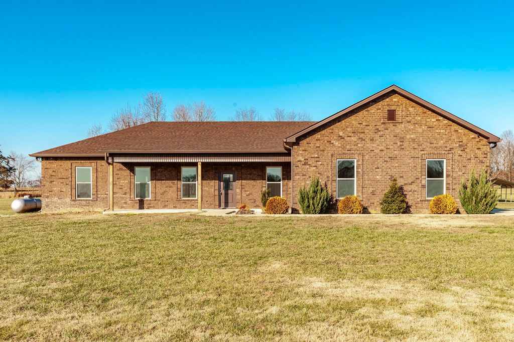 7728 Boyles Rd, White House, TN 37188