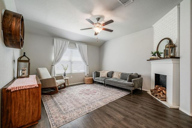 5817 Bell Tower LN, Austin, TX 78747