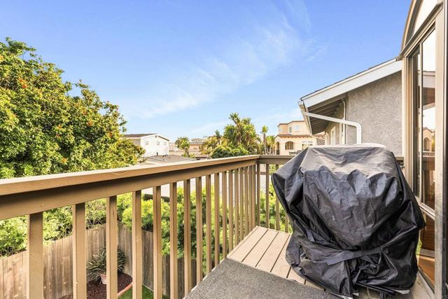 1136 Shelburn Lane, Ventura, CA 93001