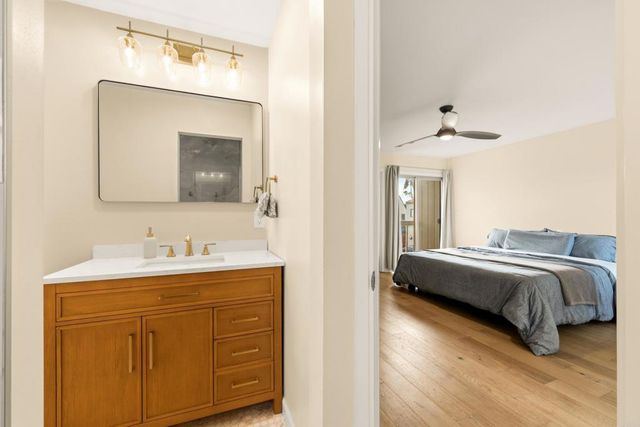 1136 Shelburn Lane, Ventura, CA 93001