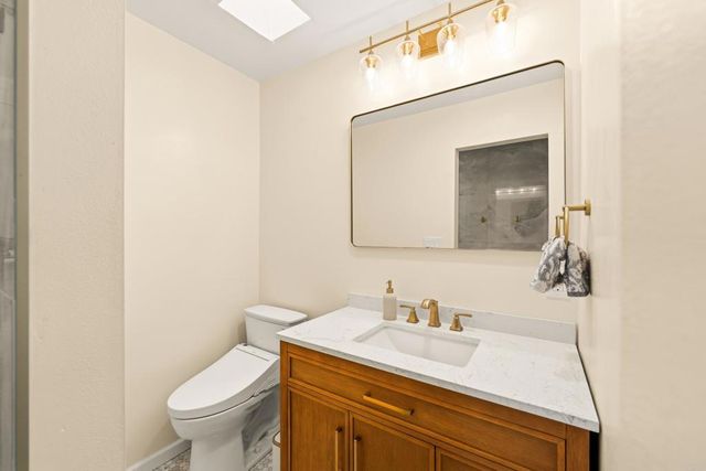 1136 Shelburn Lane, Ventura, CA 93001
