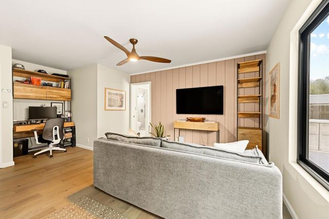 1136 Shelburn Lane, Ventura, CA 93001