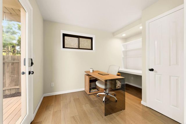 1136 Shelburn Lane, Ventura, CA 93001
