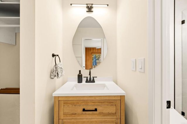 1136 Shelburn Lane, Ventura, CA 93001