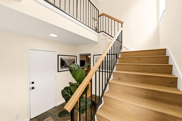 1136 Shelburn Lane, Ventura, CA 93001