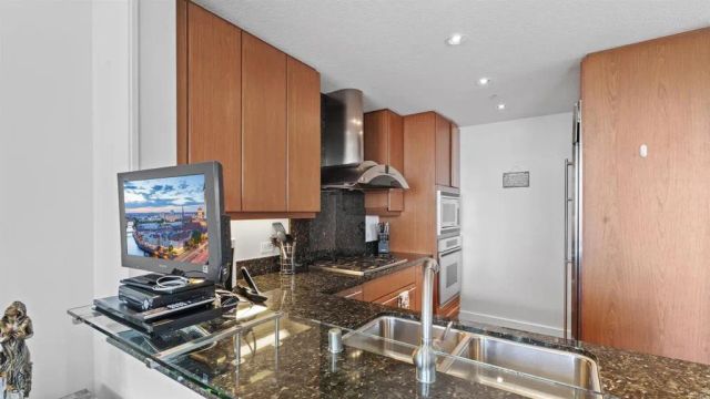 1199 Pacific Highway 3004, San Diego, CA 92101