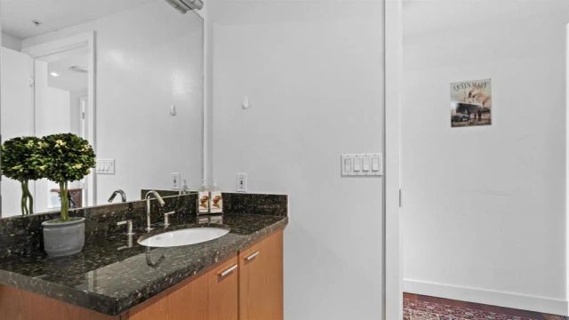 1199 Pacific Highway 3004, San Diego, CA 92101