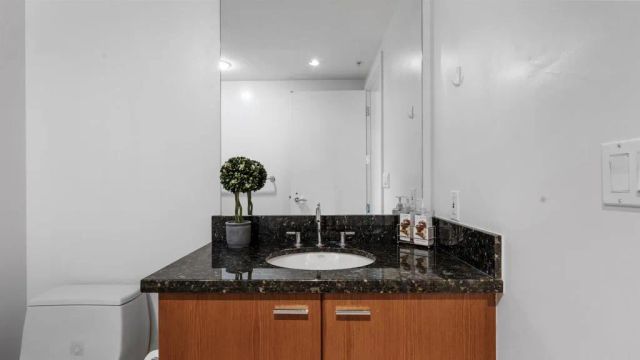 1199 Pacific Highway 3004, San Diego, CA 92101
