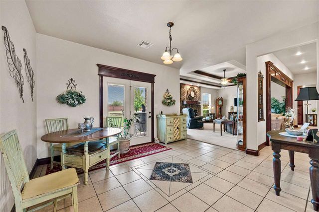 1220 Cypress Ln, Elgin, OK 73538