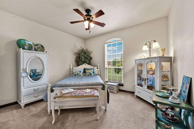 1220 Cypress Ln, Elgin, OK 73538