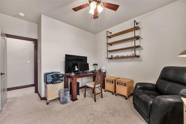 1220 Cypress Ln, Elgin, OK 73538
