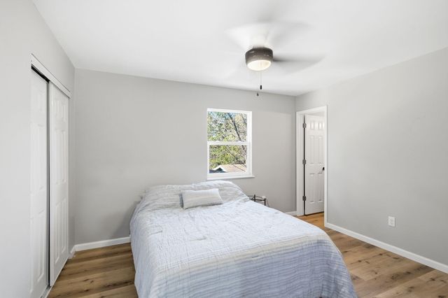 1400 W TROBRIDGE RD, Columbia, MO 65202