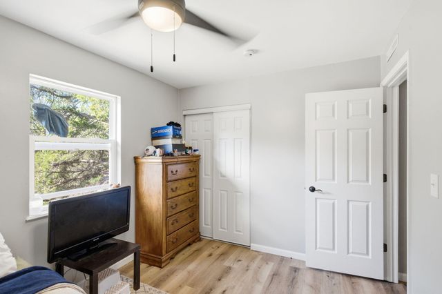 1400 W TROBRIDGE RD, Columbia, MO 65202