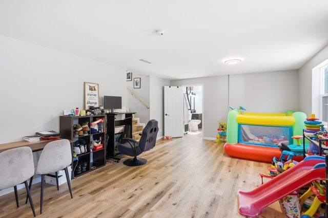 1400 W TROBRIDGE RD, Columbia, MO 65202