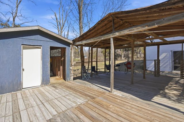 1400 W TROBRIDGE RD, Columbia, MO 65202