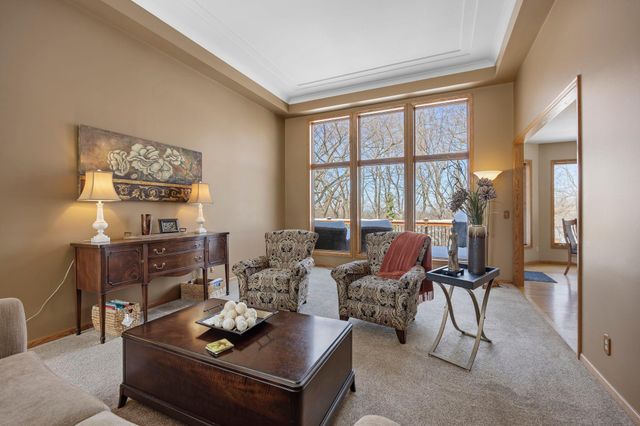 7811 128th Street W, Apple Valley, MN 55124