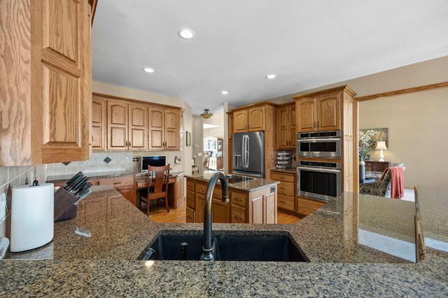 7811 128th Street W, Apple Valley, MN 55124