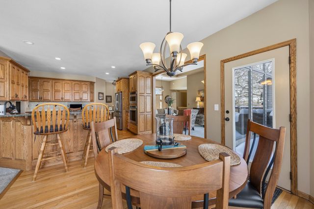 7811 128th Street W, Apple Valley, MN 55124