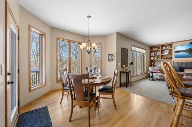 7811 128th Street W, Apple Valley, MN 55124