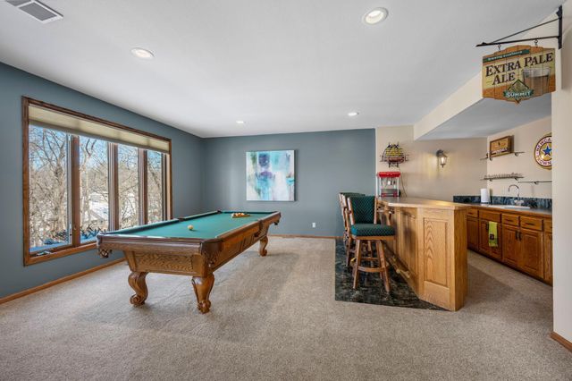 7811 128th Street W, Apple Valley, MN 55124