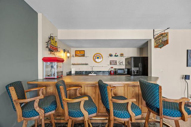 7811 128th Street W, Apple Valley, MN 55124