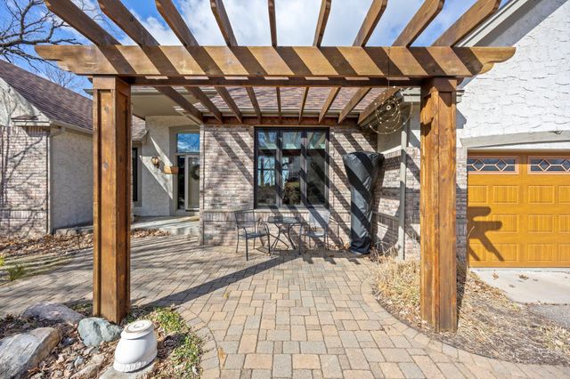 7811 128th Street W, Apple Valley, MN 55124