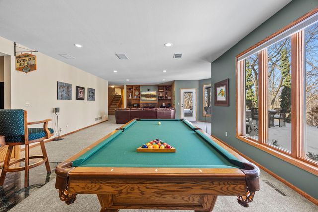 7811 128th Street W, Apple Valley, MN 55124