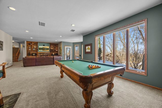 7811 128th Street W, Apple Valley, MN 55124