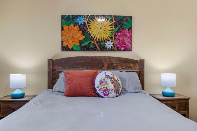 7811 128th Street W, Apple Valley, MN 55124