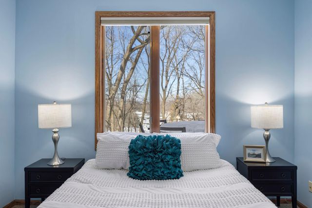 7811 128th Street W, Apple Valley, MN 55124