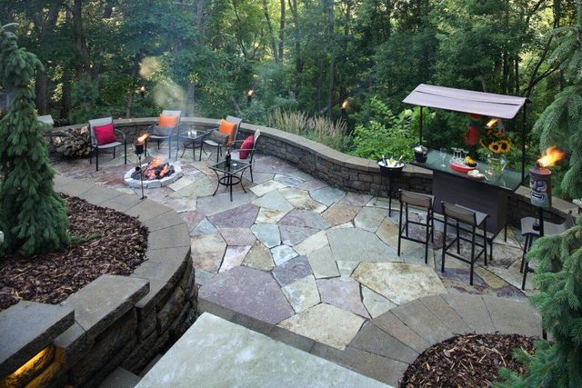 7811 128th Street W, Apple Valley, MN 55124