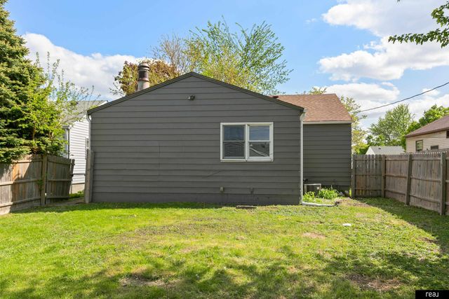 3208 8th Avenue, Council Bluffs, IA 51501