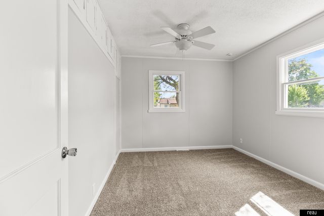 3208 8th Avenue, Council Bluffs, IA 51501